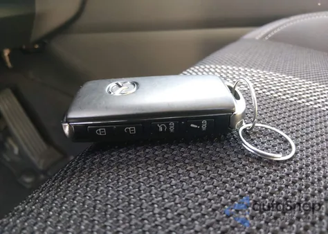 2025 Mazda Cx-50 2.5 S Preferred Package z USA, uszkodzony, nr VIN 7MMVABBM5SN391831